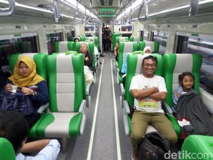 KAI Bagikan Menu Buka Puasa Hingga Sahur Gratis untuk Penumpang