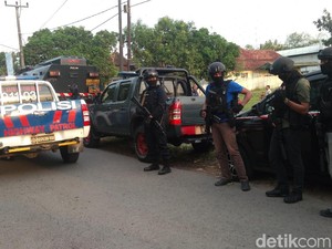 2 Terduga Teroris JAD Cirebon Terkait Kelompok Teror di Tambun
