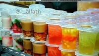 Coba kirim nih buat orang yang suka mengumbar janji manis. Janjinya diplastikin aja buat takjil buka puasa. Foto: Istimewa
