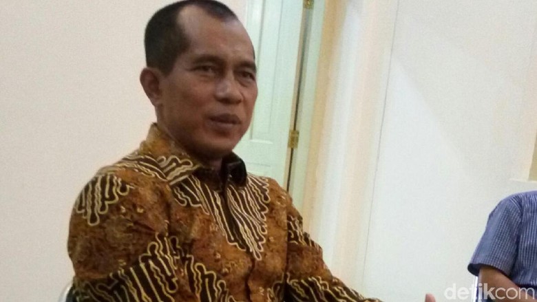 DPR Akan Panggil BIN Bahas Rentetan Aksi Teror DPR Akan Panggil BIN Bahas Rentetan Aksi Teror