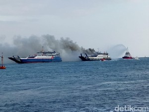 Fakta-fakta Kapal Labrita Adinda Terbakar