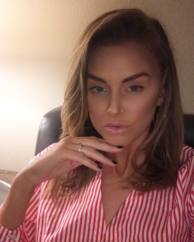 Lala adalah mantan bintang reality show Vanderpump Rules. Dia berhenti menjadi bintang reality tv tersebut di season lima. Banyak orang yang berasumsi bahwa alasan Lala berhenti karena kini kehidupannya kini telah terpenuhi oleh kekasihnya.  Foto: Instagram