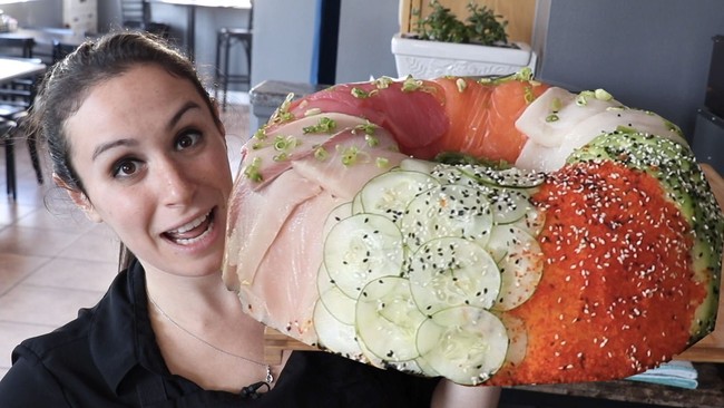 Dari Sushi hingga Ramen, Ini 7 Makanan Berukuran Jumbo