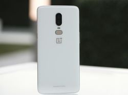 Wujud OnePlus 6 yang Begitu Menggoda