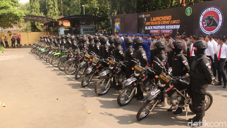 Black Panther Polres Gresik Siap Tangkal Kejahatan Saat Lebaran Black Panther Polres Gresik Siap Tangkal Kejahatan Saat Lebaran