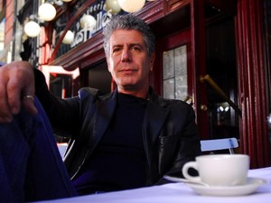 Ayam Goreng dari Popeyes Ternyata Jadi Makanan Favorit Anthony Bourdain