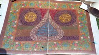 Lihat saja, bermodalkan kalam selembar kertas dan tinta, Ghalib mampu menghasilkan karya yang indah. 