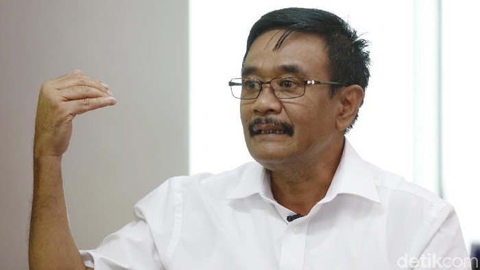 Cagub Sumut Djarot Syaiful Hidayat saat menjalani syuting Blak-blakan Dcandidate detikcom, Kamis (17/5).