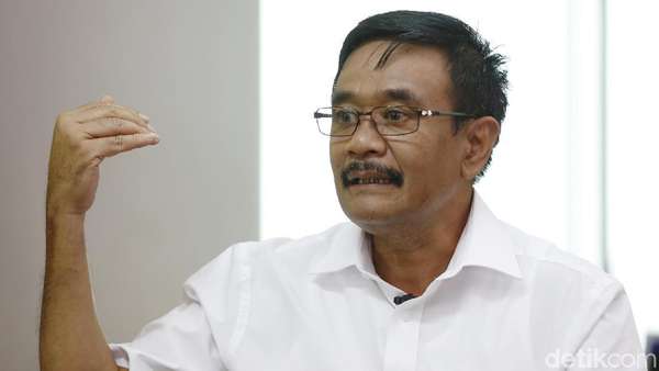 Sosok Gubernur Zaman Now di Mata Darot Saiful Hidayat Sosok Gubernur Zaman Now di Mata Darot Saiful Hidayat