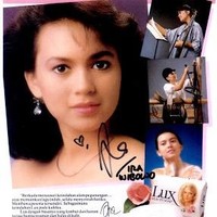 Mundur ke era 80-an, ada aktris Ira Wibowo. Ketika itu, namanya sedang naik daun sebagai aktris muda. (Foto: Istimewa)