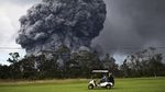 Ngeri! Main Golf Dekat Gunung Meletus