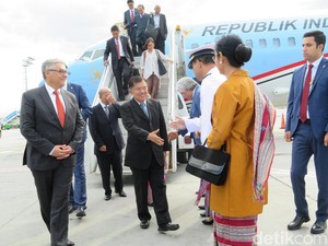 JK Tiba di Istanbul, Hadiri KTT OKI Bahas Palestina