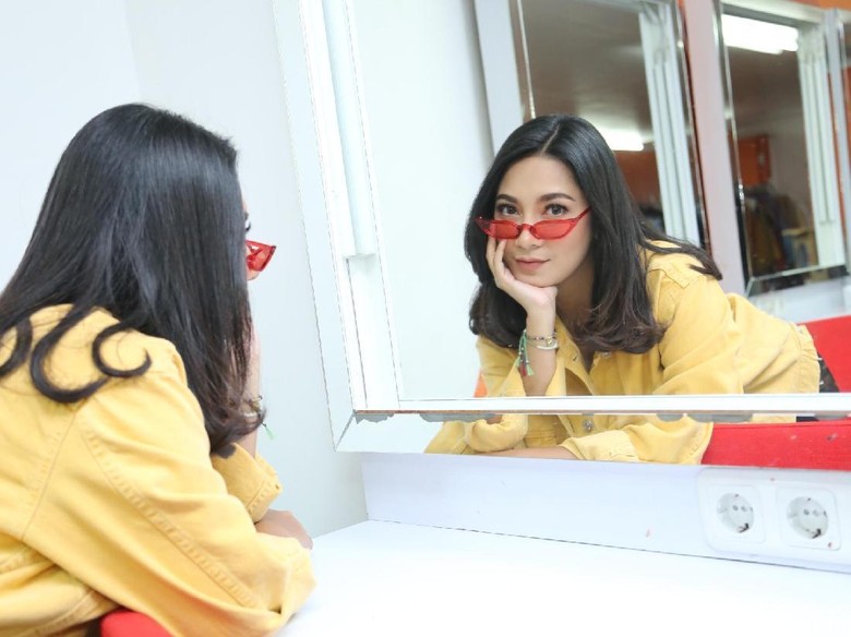 Sering Datang Kondangan, Dinda Kirana Jadi Ingin Nikah Sering Datang Kondangan, Dinda Kirana Jadi Ingin Nikah