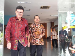Mendagri Pasang Badan Hadapi Angket Iriawan