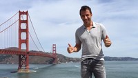 Jembatan Golden Gate, ikonnya San Francisco di AS. Del Piero tentu tak melewatkan kesempatan untuk berpose di sana (Instagram/alessandrodelpiero)