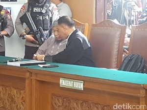 Teka-teki Secarik Kertas Pembelaan Aman Abdurrahman