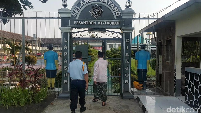 Kisah Hendra, Napi Pembunuh yang Mengenal Tuhan dari Penjara