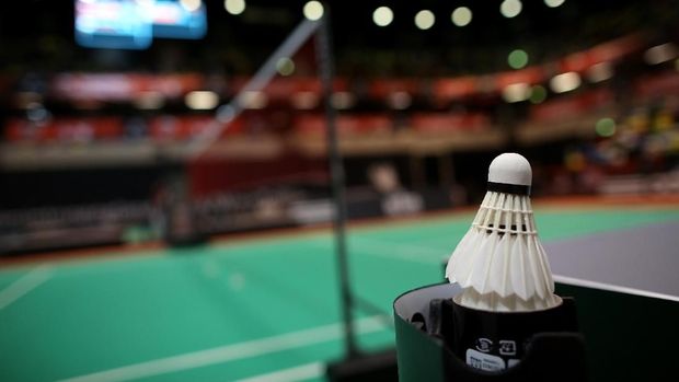 BIRMINGHAM, ENGLAND - MARCH 10: A shuttlecock is seen on the court in between games during Day 6 of the Yonex All England Badminton Open at NIA Arena on March 10, 2013 in Birmingham, England. (Photo by Ben Hoskins/Getty Images)