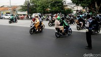 Penutupan di simpang Jalan Mampang Prapatan Raya-Jalan Duren Tiga Raya-Jalan Kemang Utara 9.