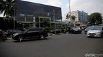 Uji Coba Penutupan 3 Simpang di Jalan Mampang Dimulai Hari Ini