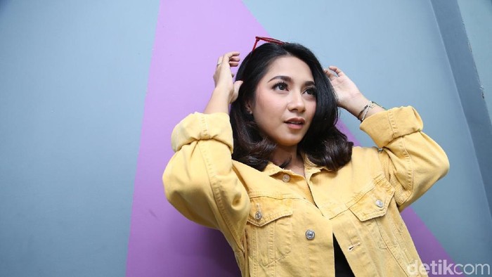 Dinda Kirana Dinda Kirana