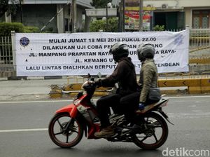 Polisi: 3 Simpang Mampang Prapatan Ditutup untuk Urai Macet