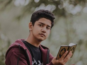 Tren Lagu Aisyah Istri Rasulullah hingga soal Musik Haram