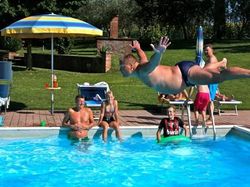 Potret Viral Detik-detik Sebelum Tertimpa Musibah