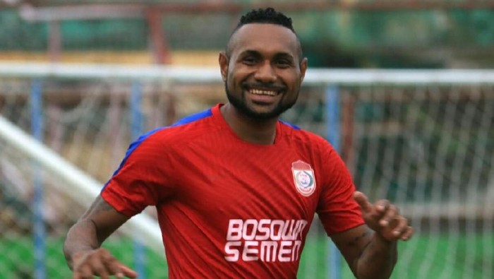Titus Bonai saat masih berseragam PSM Makassar