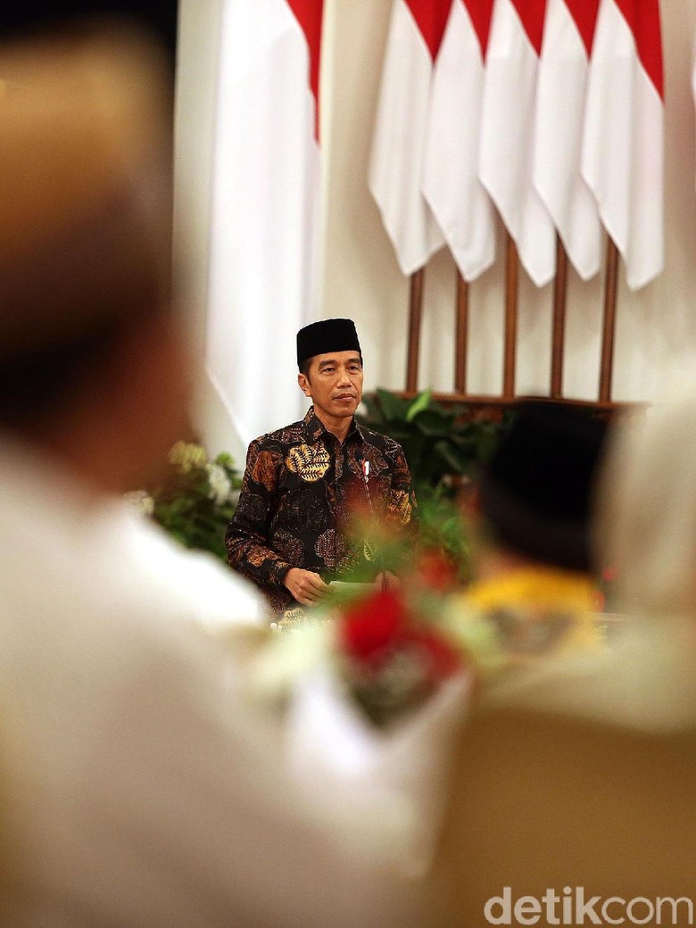 Harkitnas dan 20 Tahun Reformasi, Jokowi Ajak Jaga Persatuan Harkitnas dan 20 Tahun Reformasi, Jokowi Ajak Jaga Persatuan