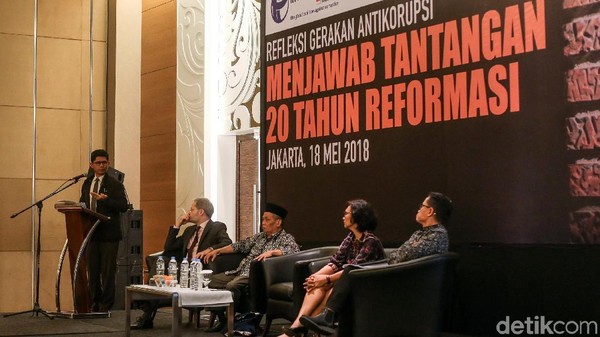 Menengok Pemberantasan Korupsi Sejak Reformasi