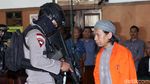 Polisi Bersenjata Lengkap Amankan Sidang Teroris Aman Abdurrahman