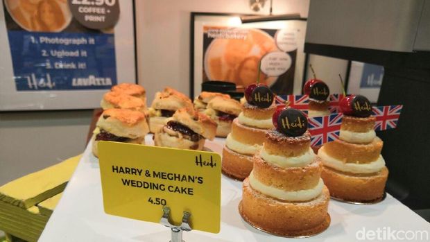 Menyeruput Megharryccino, Cappuccino Berwajah Meghan-Harry di Windsor