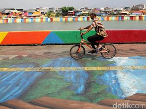 Asyiknya Ngabuburit di Danau Sunter