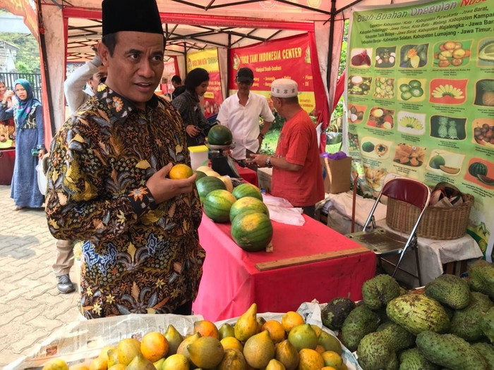 Tinjau Harga Sembako, Mentan Sebut Semua Harga Normal