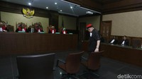 Hery Susanto Gun alias Abun terbukti menyuap Bupati Kutai Kartanegara (Kukar) Rita Widyasari.