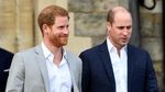 Semringahnya Pangeran Harry Sapa Warga Jelang Royal Wedding