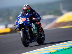 Finish Jauh di Belakang Rossi, Vinales Salahkan Ban