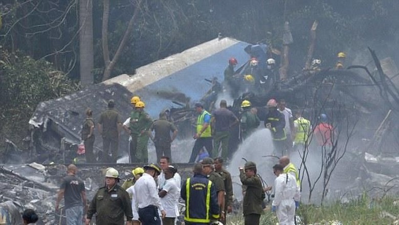 Saksi Sempat Lihat Pesawat Cubana Terbakar Sebelum Jatuh Saksi Sempat Lihat Pesawat Cubana Terbakar Sebelum Jatuh