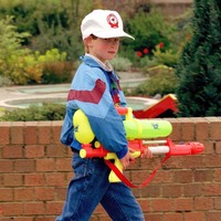 Gaya Pangeran Harry anak 90-an banget, ya!  Foto: Istimewa