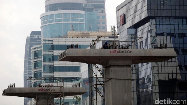 Sudah 40%, LRT Jabodebek Operasi 2019?