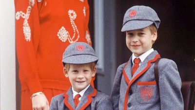 10 Foto Throwback Pangeran Harry Semasa Kecil yang Imut dan Lucu