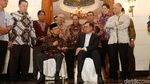 Potret Kemesraan BJ Habibie dan Anwar Ibrahim