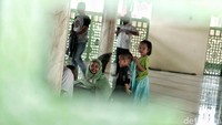 Masjid tersebut selalu ramai dikunjungi umat muslim untuk beribadah.