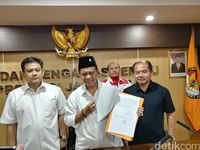 Sambangi Bawaslu, Anton Klarifikasi Soal Penyebutan Nama Jokowi