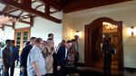 Foto: Momen Kedatangan Anwar Ibrahim di Kediaman BJ Habibie