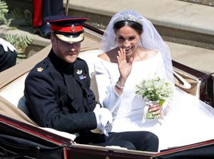 Arti Bahasa Tubuh Pangeran Harry dan Meghan Markle di Pernikahannya