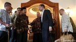 Potret Kemesraan BJ Habibie dan Anwar Ibrahim