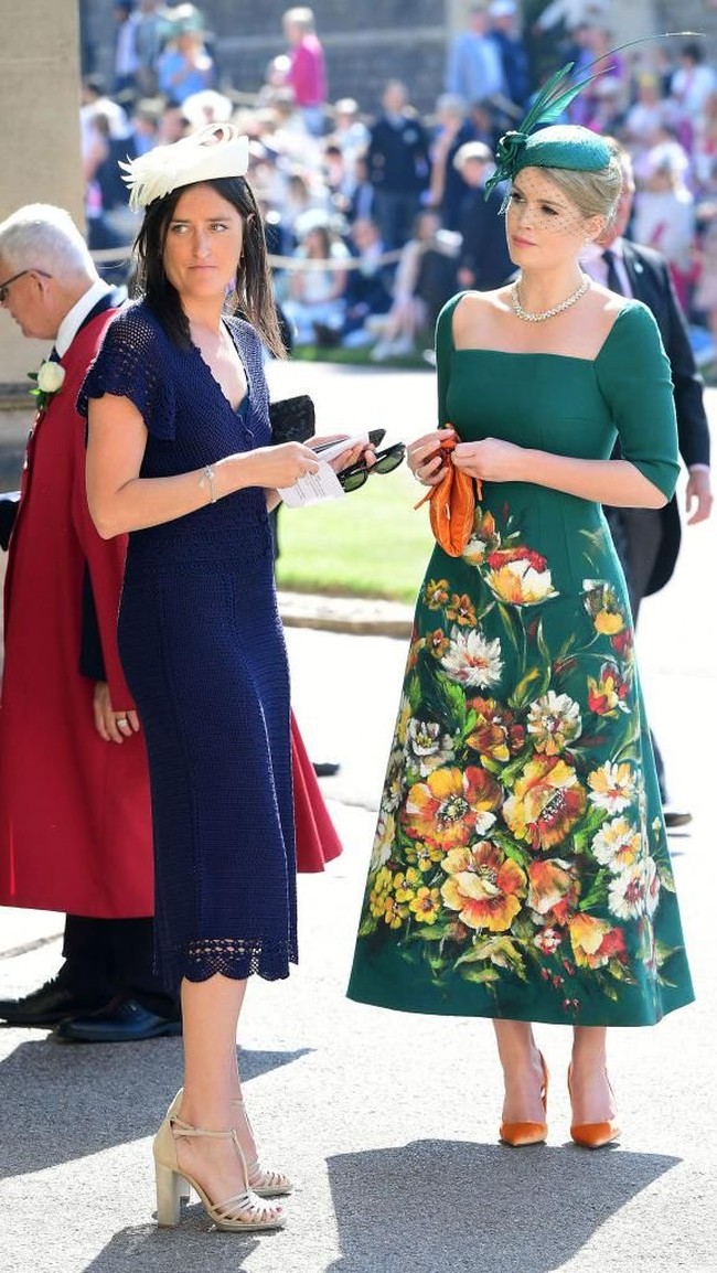 Lady Kitty Spencer hadir mempesona dengan dress hijau dengan motif bunga. Dressnya tersebut datang dari Dolce & Gabbana.  Foto: dok. Getty Images