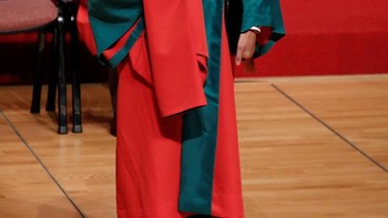 Nah pada 18 Mei, untuk kedua kalinya di bulan yang sama Jack Ma mendapatkan gelar sarjana kehormatan. Foto: Reuters